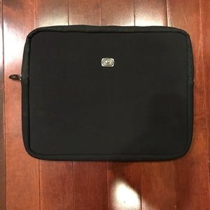 Black Laptop Protective Zipper Case
